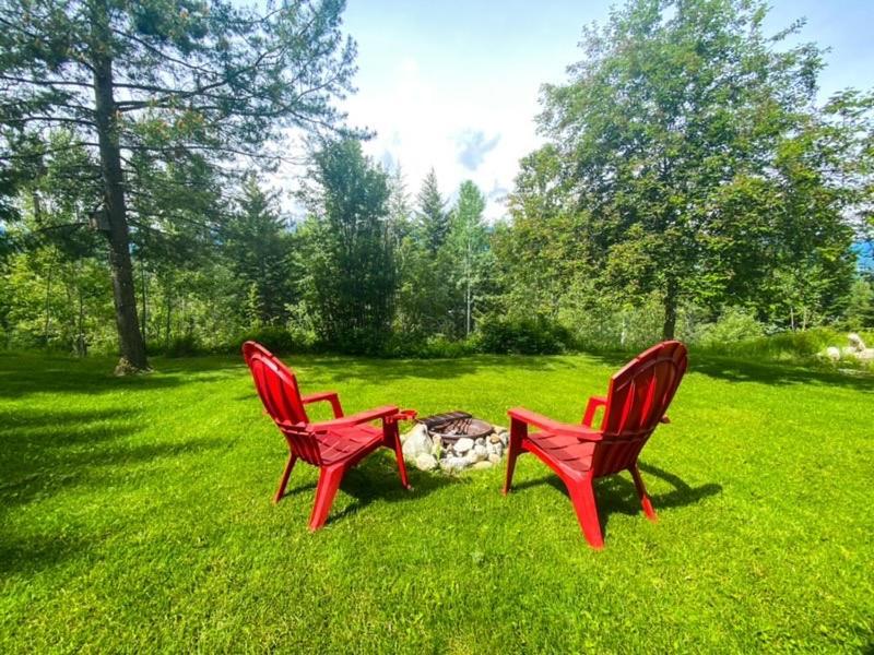 Journey'S End - 2 Bed 1 Bath Suite Golden Extérieur photo