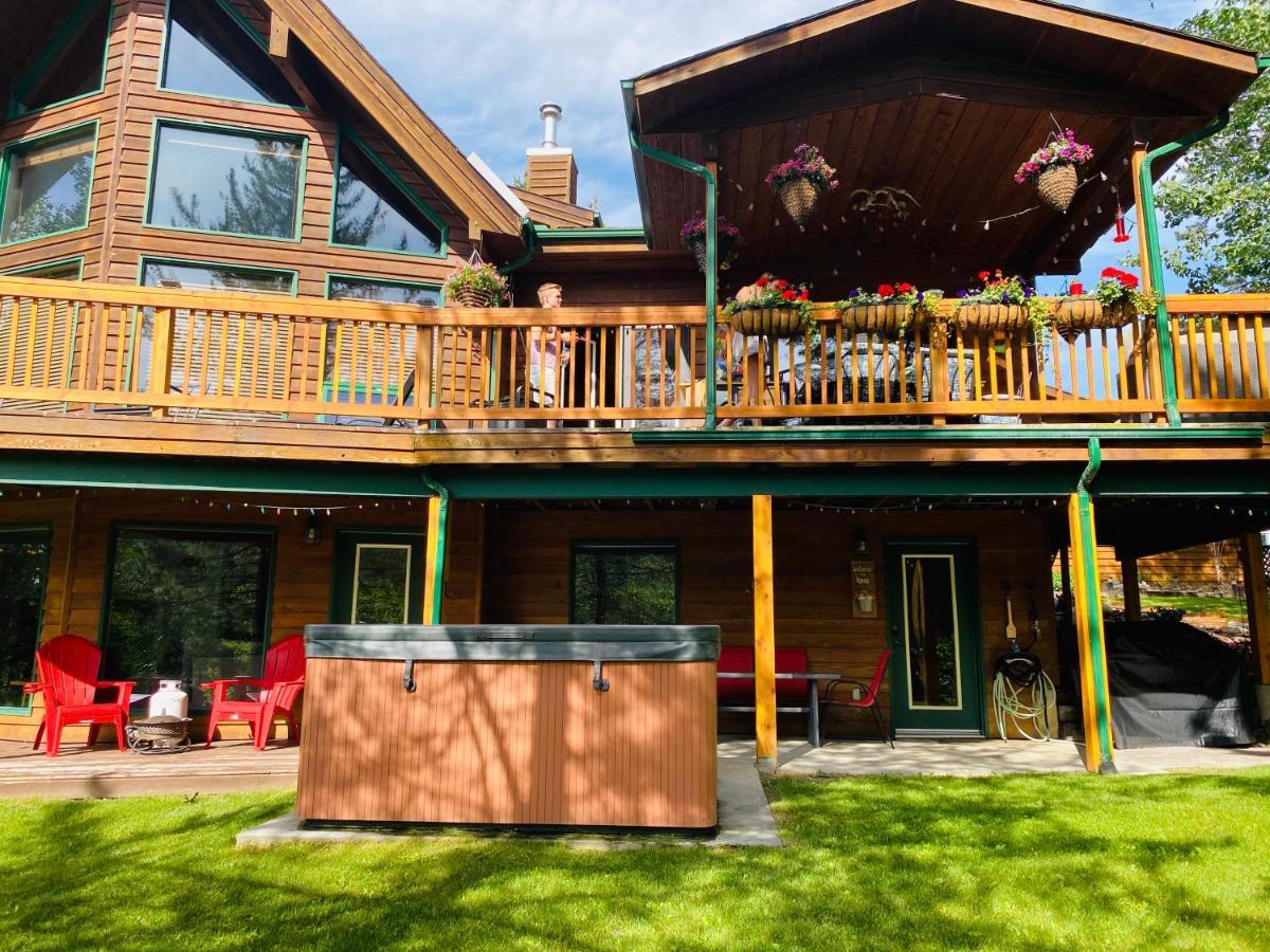 Journey'S End - 2 Bed 1 Bath Suite Golden Extérieur photo