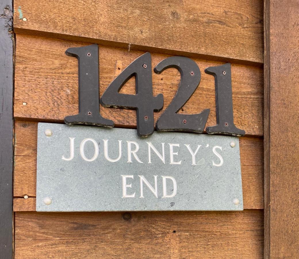 Journey'S End - 2 Bed 1 Bath Suite Golden Extérieur photo